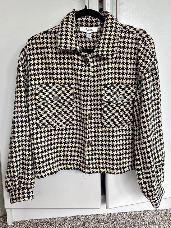 C By One Jackets & Blazers - C by one Houndstooth Cropped Jacket in Black & Brown Like New